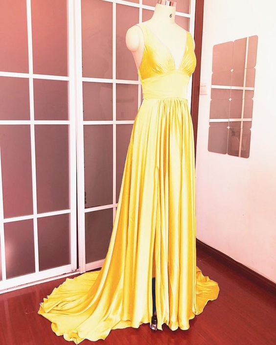 prom dress Long Chiffon V-neck Empire Waistline Leg Slit Bridesmaid Dresses cg15905