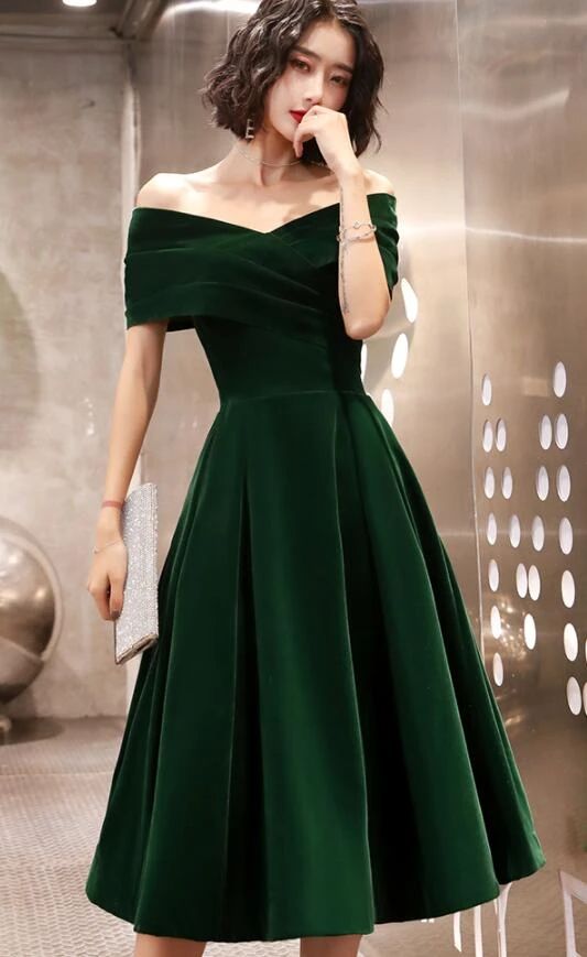 Green Velvet Off Shoulder Vintage Style Bridesmaid Dress, Tea Length Party Dress Prom Dress cg18383