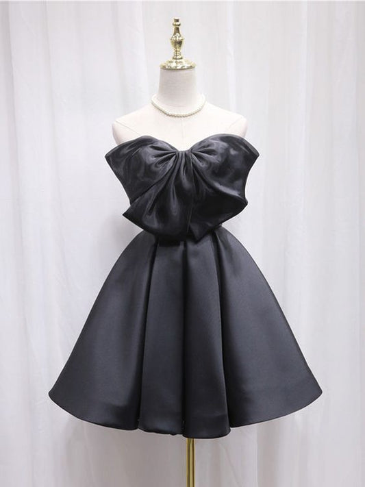 Black Sweetheart Neck Short Prom Dress, Black Homecoming Dress      cg25020