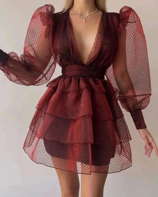 Burgundy Polka Dots Mesh Tiered Ruffled Mini Length Tulle Short Prom Dresses Sexy Deep V Neck Latern Sleeve Party Dress       cg25115