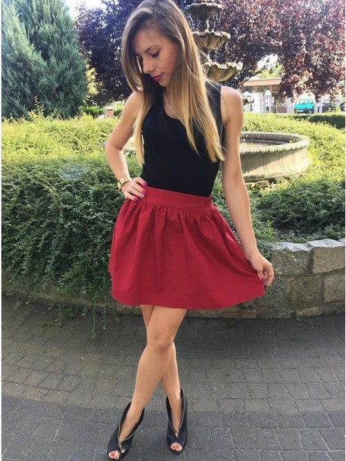 Two Piece Round Neck Sleeveless Burgundy Short Homecoming Dress   cg10330