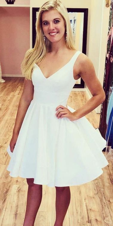 A-line V-neck White Homecoming Dresses Simple Short Party Dress   cg10349