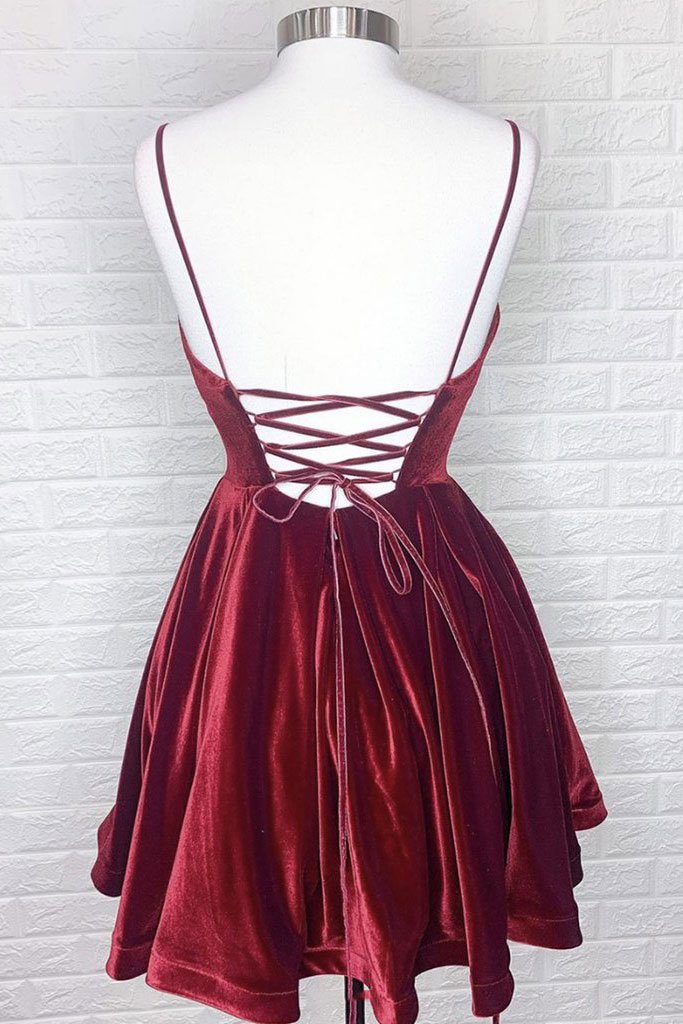 BURGUNDY HOMECOMING DRESS   cg12179