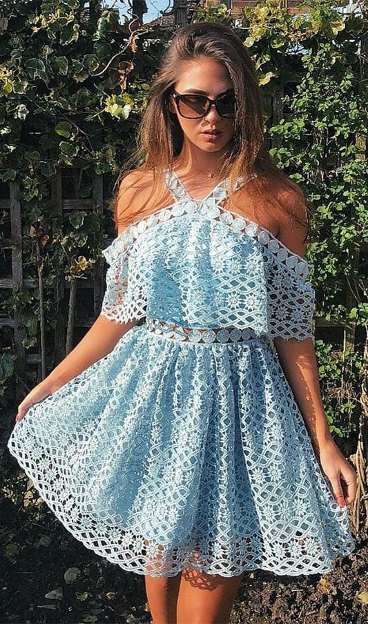 A-Line Cross-Neck Knee-Length Light Blue Lace Homecoming Dress cg1384