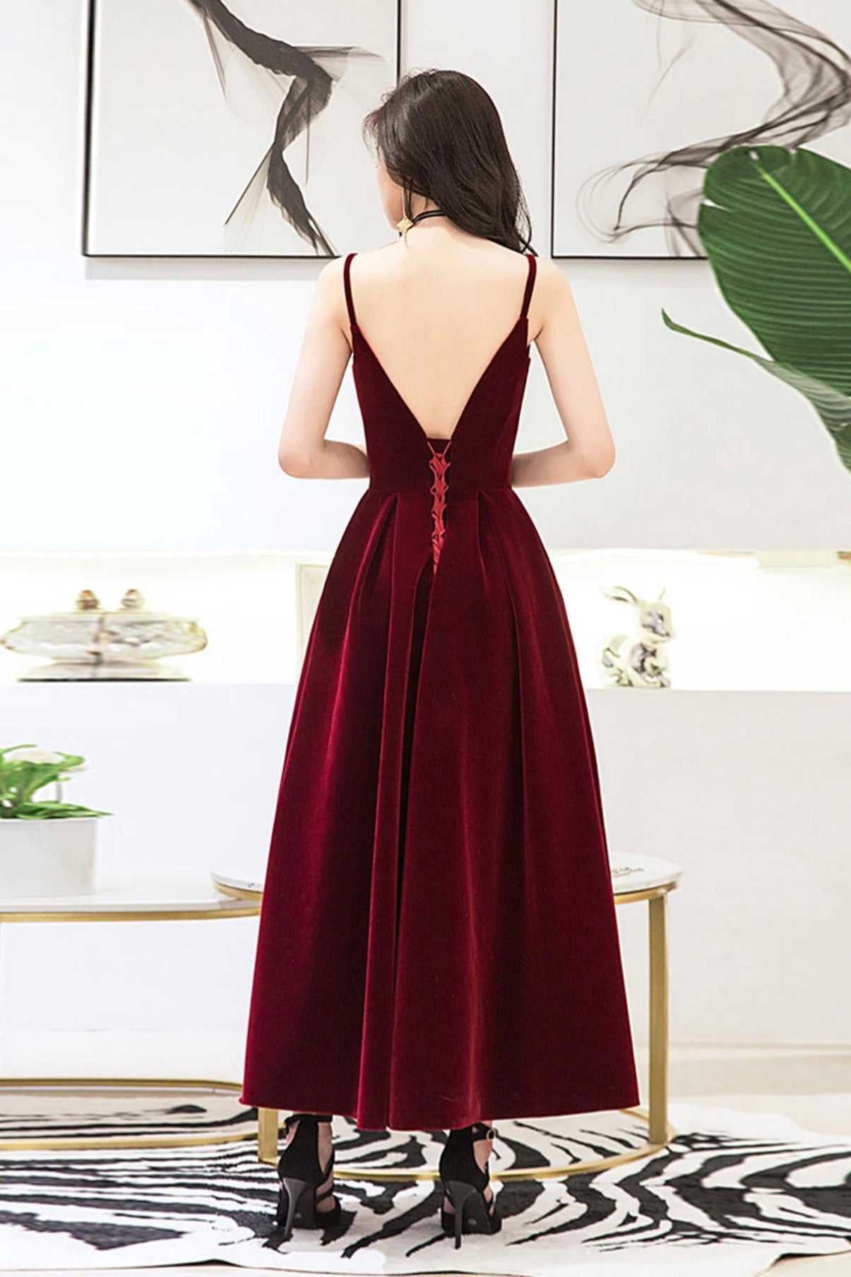 BURGUNDY VELVET SHORT PROM DRESS    cg19031