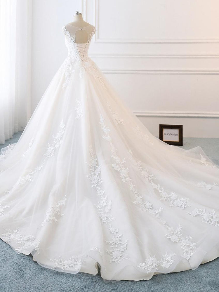 Romantic A-line Royal Wedding Dresses White Bridal Gown Lace wedding dresses prom dress    cg20291