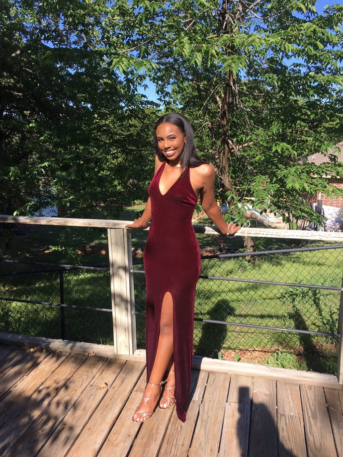 Sexy V-Neck Side Split Burgundy Velvet Prom Dress Mermaid Long Black Girls Prom Dresses    cg21422