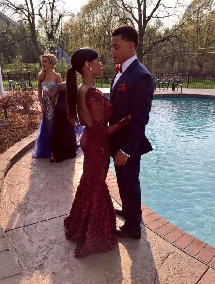 prom photos, prom couples,burgundy long prom dress          cg23643