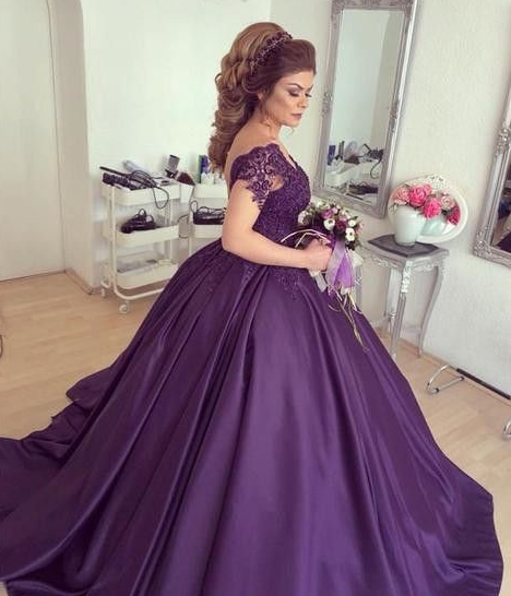 Purple Lace V-neck Cap Sleeves prom Wedding Dresses Ball Gowns For Bridal Parties cg3554