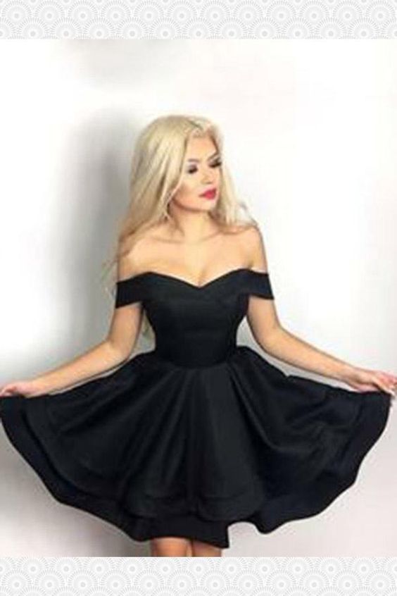 Chic V-neck Off Shoulder Ruffle Satin Homecoming Dresses Short Black homecoming Dress cg421