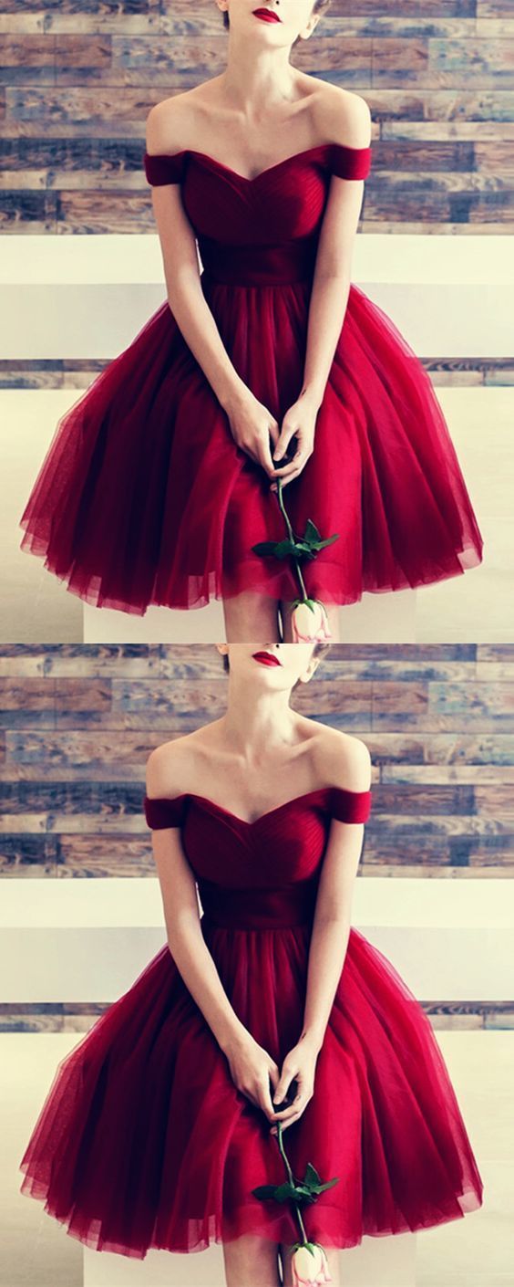 Burgundy Tulle V-neck Off The Shoulder Bridesmaid Dresses Knee Length homecoming dress cg625